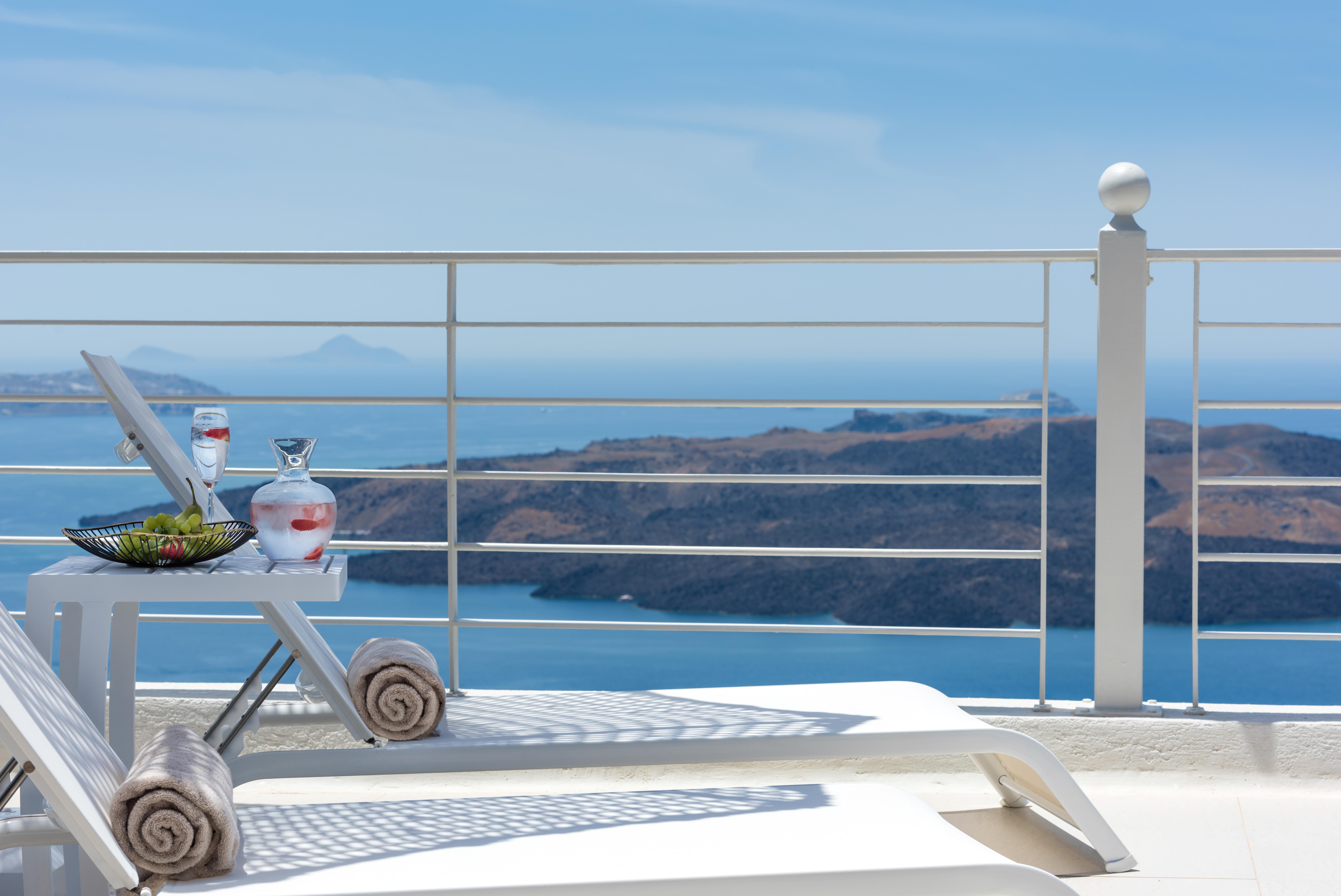 Nefeles Luxury Suites Fíra Kültér fotó