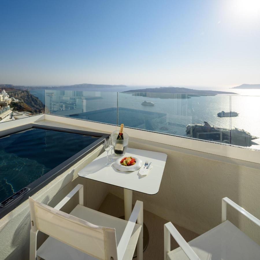 Nefeles Luxury Suites Fíra Kültér fotó