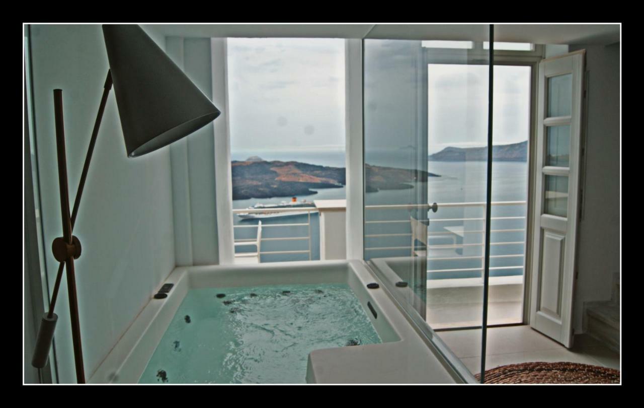 Nefeles Luxury Suites Fíra Kültér fotó