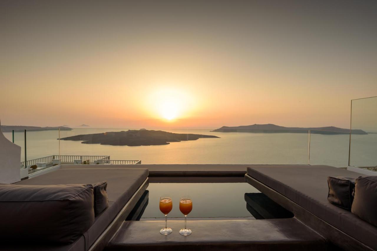 Nefeles Luxury Suites Fíra Kültér fotó